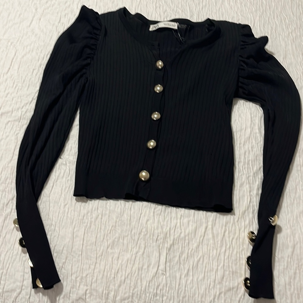 Zara Black Ribbed Crew Neck Cardigan with Pearl Buttons